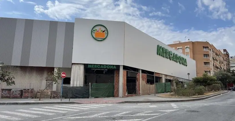 Mercadona en Calle Roselló, 5, Alicante