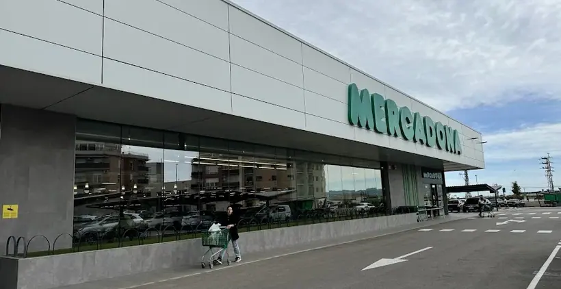 Mercadona en Avenida de la Muntanyeta, 13 a, Alberic