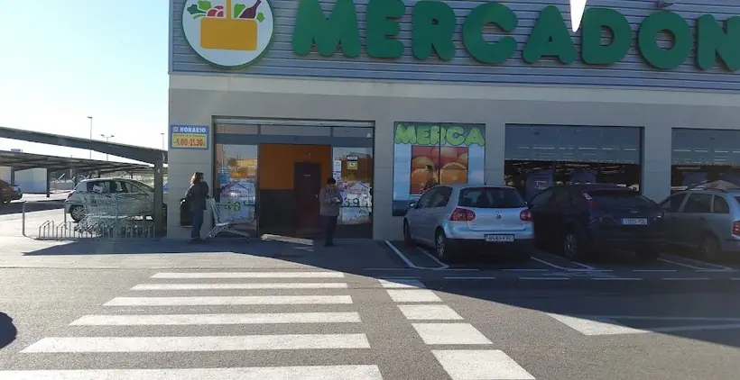 Mercadona en Calle Santiago de Chile, 1, Alcalá de Guadaíra