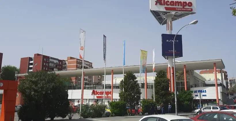 Alcampo Supermercado en Avenida De Las Provincias, 18, Fuenlabrada