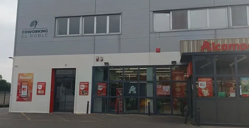 Alcampo Supermercado en Calle La Espinera nº 242 - La Camocha, Gijón