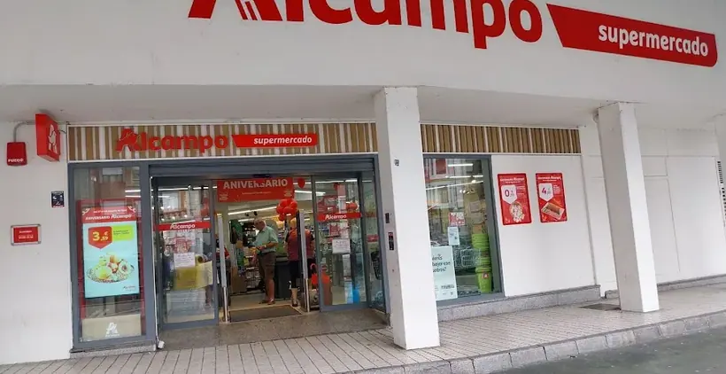 Alcampo Supermercado en Calle Mariano Menéndez Valdés, Juan Mtnez, 2, Laviana