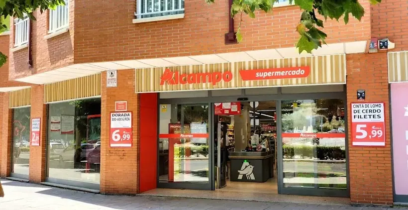 Alcampo Supermercado en Avenida Reyes Leoneses, 27, León