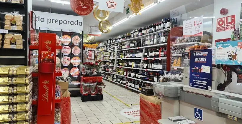 Mi Alcampo en Calle Batalla de Salado nº 3, Madrid