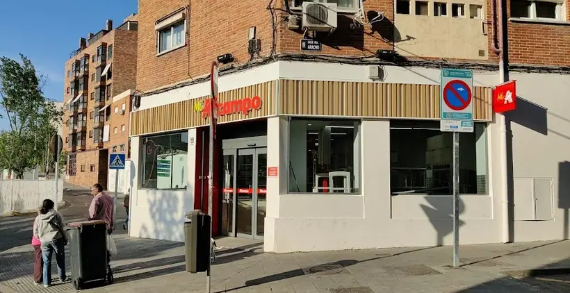 Mi Alcampo en P.º de la Dirección, 348, Madrid