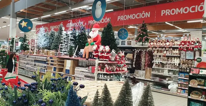 Alcampo en Centro Comercial La Cañada, Ctra. N-340, s/n, Marbella