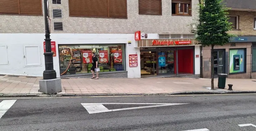 Alcampo Supermercado en Calle Torrecerredo, 17, Oviedo