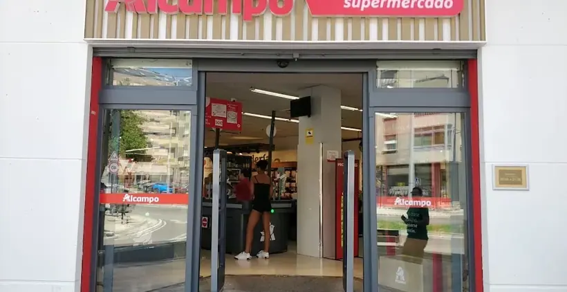 Alcampo Supermercado en Avenida América, 22 (esq. a C/ Los Andes), Ponferrada