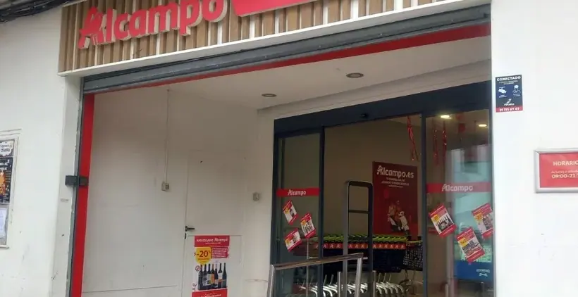 Alcampo Supermercado en Calle Jaime Escandón, 6, San Martín del Rey Aurelio