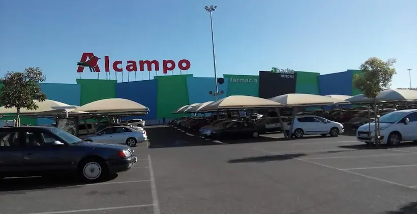 Alcampo en Carretera A-42 Carretera Madrid Toledo, km 65, Parque Comercial Abadía, Toledo
