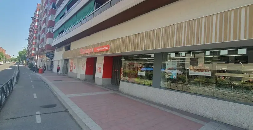 Alcampo Supermercado en Avenida Palencia, 14, Valladolid