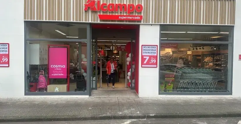 Alcampo Supermercado en Calle Hermanas Fdez. de la Vega, 3, Vegadeo