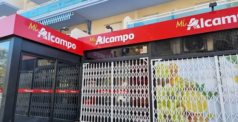 Mi Alcampo en Calle Amadeu Vives, 35 bajos, Vilaseca