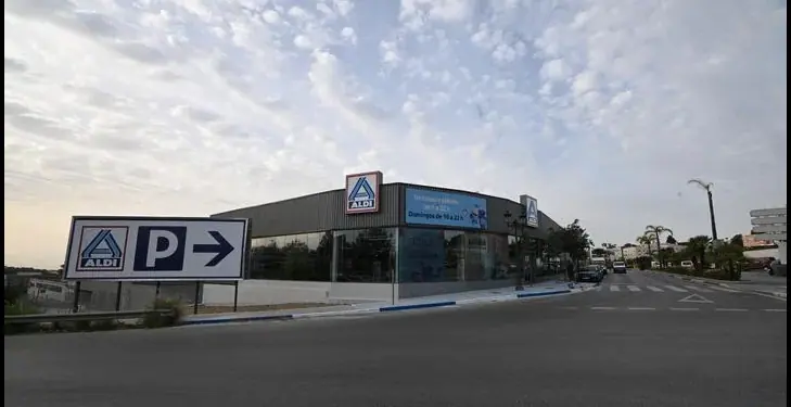 Aldi en Avenida Pablo Ruiz Picasso 1-4, Marbella