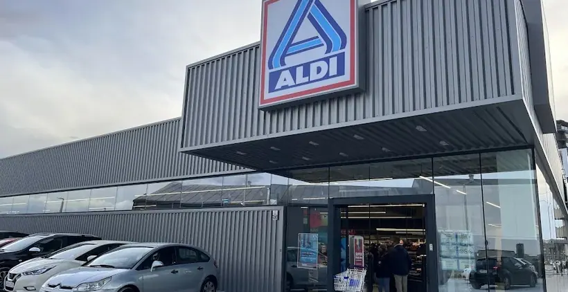 Aldi en Avenida das Mariñas 305, Oleiros
