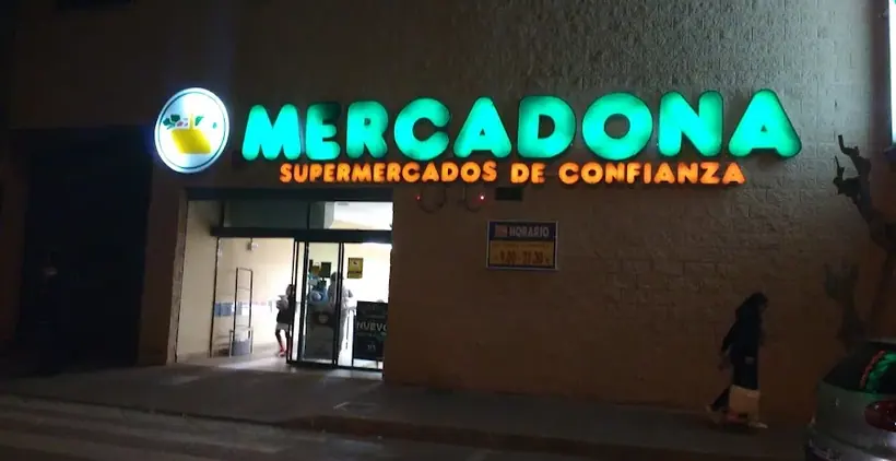 Mercadona en Calle Paraguay, 7, Alhama de Murcia