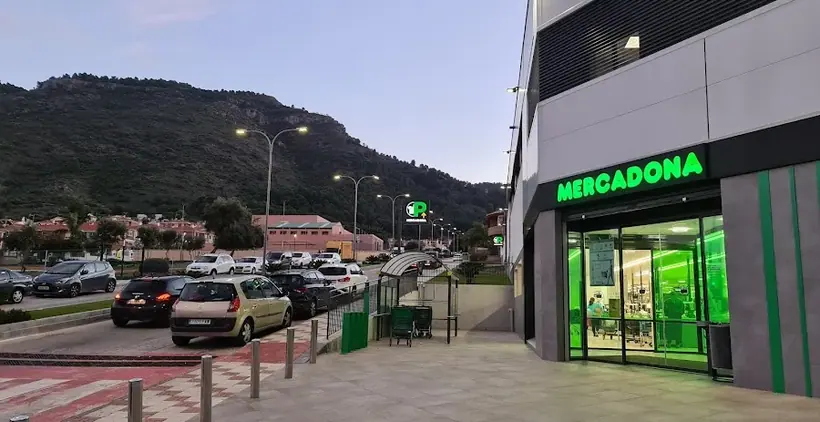 Mercadona en Avenida de los Cortijos, Alhaurín de la Torre