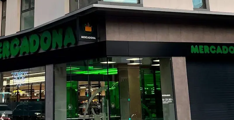 Mercadona en Avenida Federico García Lorca, 242, Almería