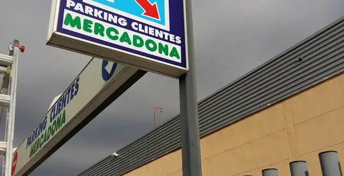 Mercadona en Avenida Salamanca, 23, Arroyo de la Encomienda