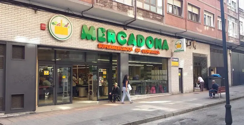 Mercadona en Calle Marcos Detorniello, 36, Avilés