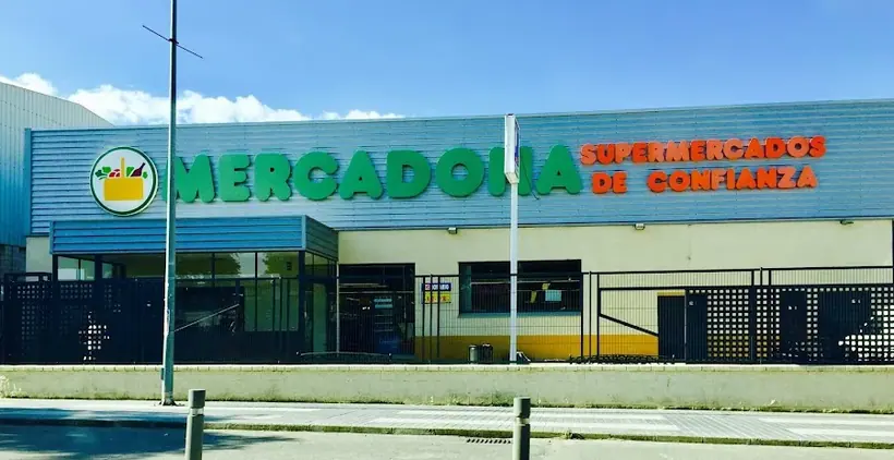 Mercadona en Calle Estalajes, 167, Azuaga