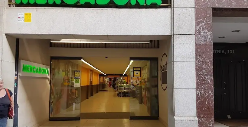 Mercadona en Calle Industria, 129, Barcelona