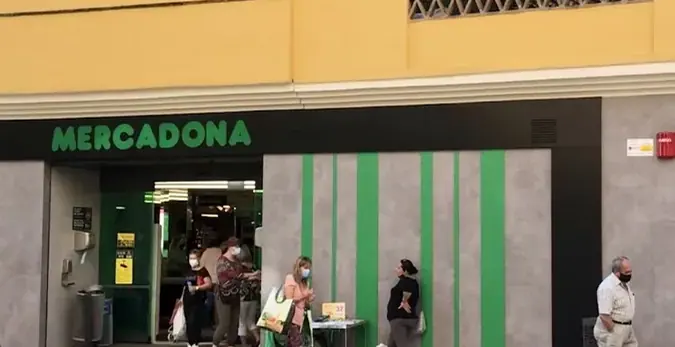Mercadona en Calle Federico García Lorca, 3, Benalmádena