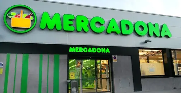 Mercadona en Calle Paloma, 1, Benalmádena