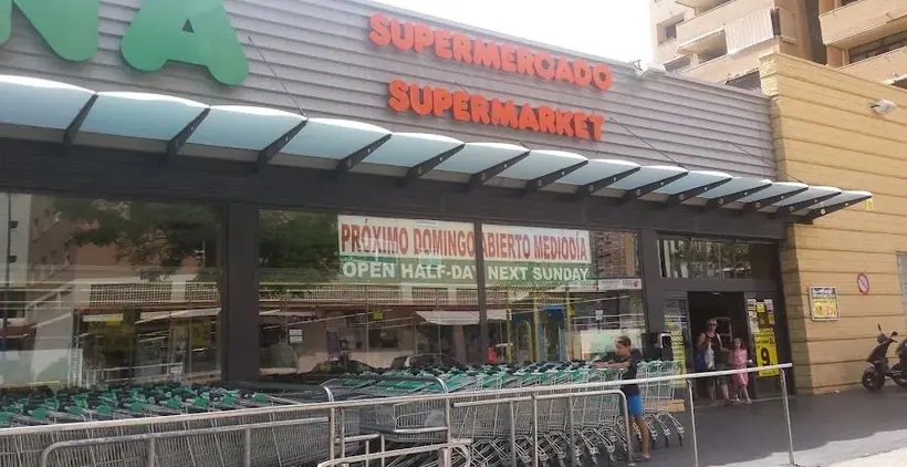 Mercadona en Calle Secretario Juan Antonio Baldomvi, 9, Benidorm