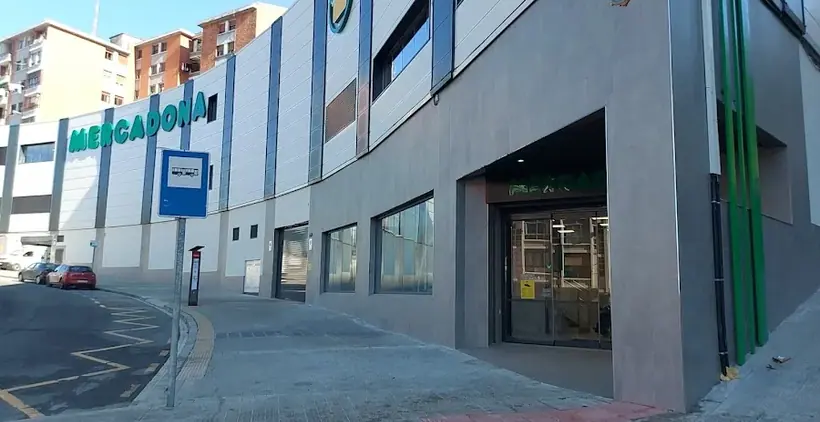 Mercadona en Calle Xalbador, s/n, Bilbao