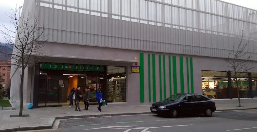 Mercadona en Espinosa Orive Doktorearen Kalea, 2a, Bilbao