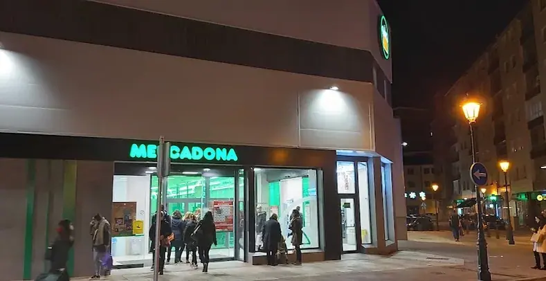 Mercadona en Calle Villalón, 16, Burgos