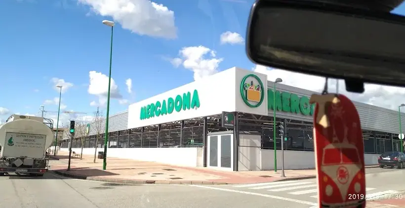 Mercadona en Calle Villayerno, 1, Burgos
