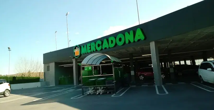 Mercadona en Calle Montserrat, 158, Caldes de Montbui