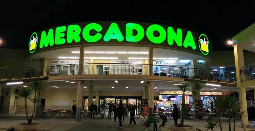 Mercadona en Calle Zaragoza, 1 (polg. Ind. Son Caliu), Calvià
