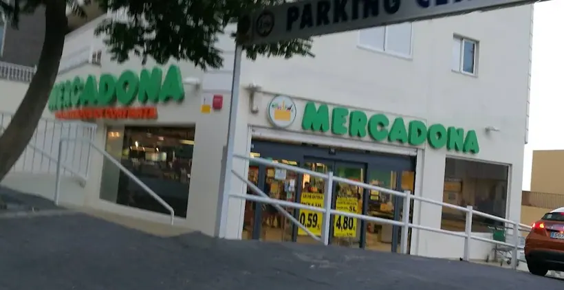 Mercadona en Avenida Marítima, 109 (las Caletillas), Candelaria