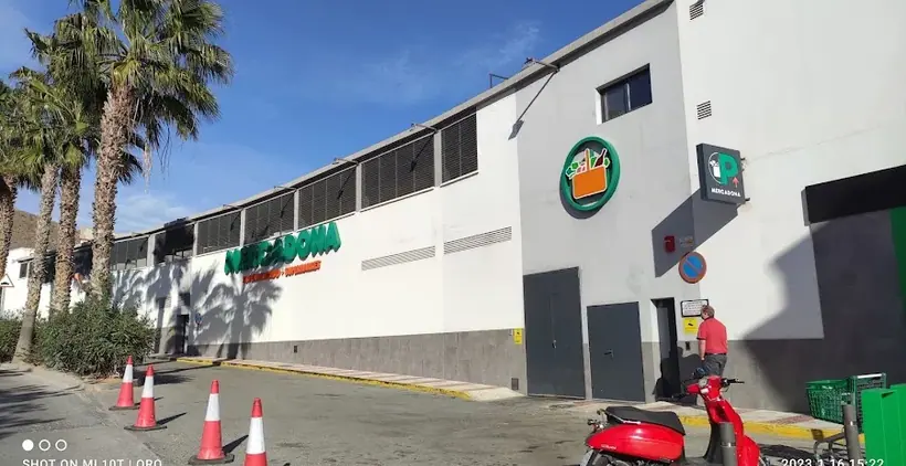 Mercadona en Camino del Carril, 6, Carboneras