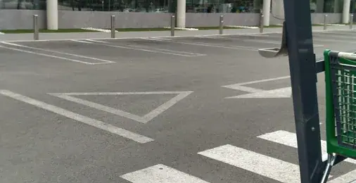Mercadona en Avenida del Boticario Bodi, 3, Carcaixent