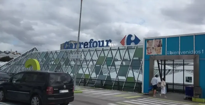 Carrefour en Calle Francisco Pérez Carballo, 5, A Coruña