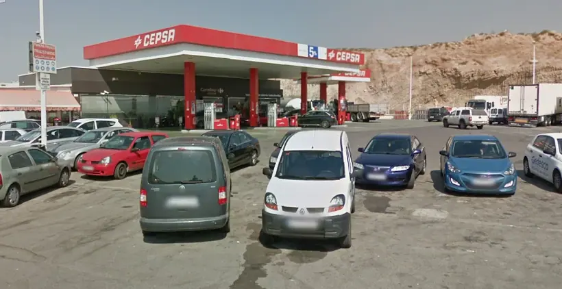 Carrefour Express en Autovía A-7, Km 838, Junto a la Estación de Servicio, Adra
