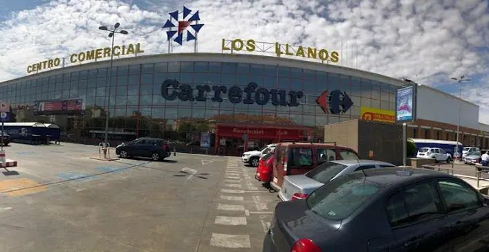 Carrefour en Avenida 1º de Mayo, s/n, Albacete