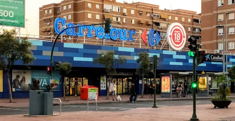 Carrefour en Calle Vía Complutense, 49, Alcalá de Henares