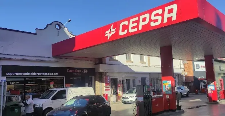 Carrefour Express en Avd. Maestrazgo , 4, Junto a la estación de servicio, Alcañiz