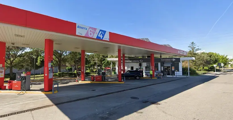Carrefour Express en Calle Laguna, Esquina Calle Leganés, Junto a la Estación Cepsa, Alcorcón