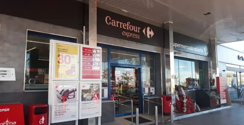 Carrefour Express en A-404. Pk 23, Junto a la Estación de Servicio, Alhaurín de la Torre