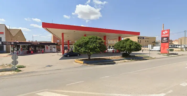 Carrefour Express en Avenida Circunvalación, 26, Junto a la Estación Cepsa, Almansa