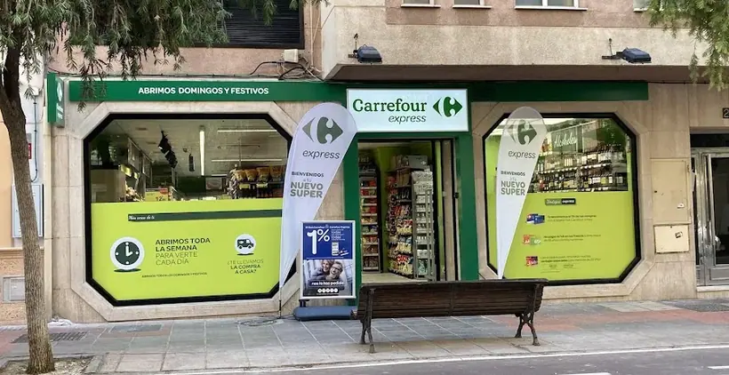 Carrefour Express en Calle Poeta Paco Aquino, 23, Almería