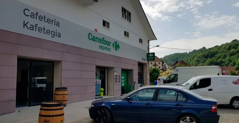 Carrefour Express en Calle Santa María, 21, Aribe