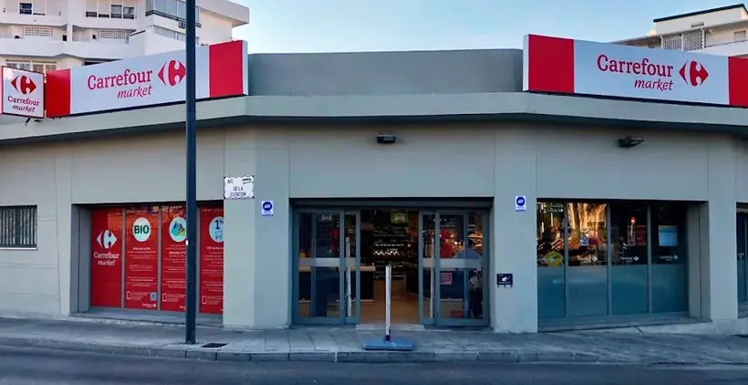 Carrefour Market en Avenida Obispo Herrera Oria, Esquina Avenida del la Estación, Arroyo de la Miel