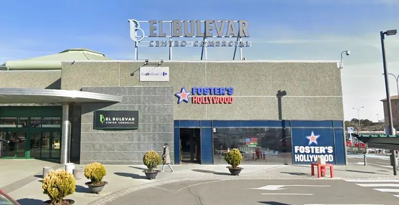 Carrefour en Avenida Juan Carlos I, 45, Ávila
